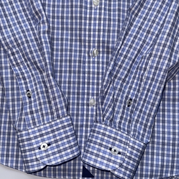 UNTUCKit Men's Light Blue Plaid Shirt - Picture 2 of 9